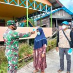 Cegah Penyebaran Covid 19, Babinsa Selalu Ingatkan Warga Untuk Selalu Pakai Masker