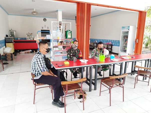 Selalu Aktif Jalin Komunikasi Dengan Warga Disekitar Lokasi TMMD Ke-111 Kodim 1207/Pontianak