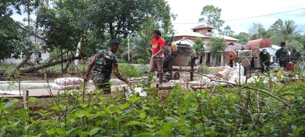 Gemuruh Riuh Bunyi Mesin Molen di Lokasi TMMD Ke-111 Kodim 1207/Pontianak