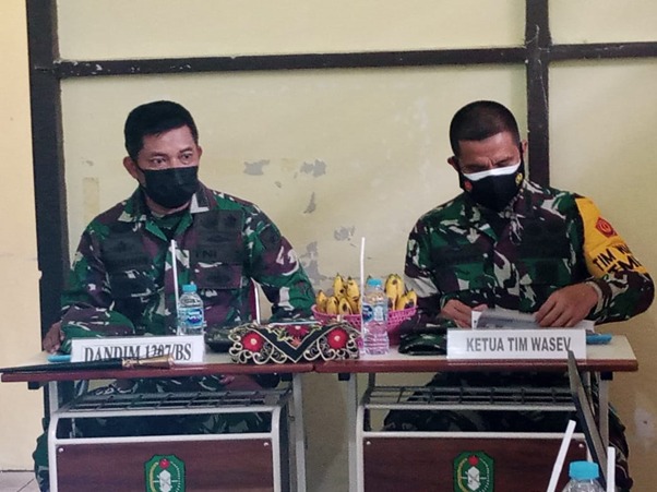 Tim Wasev Terima Paparan Dansatgas TMMD Ke-111 Kodim 1207/Pontianak